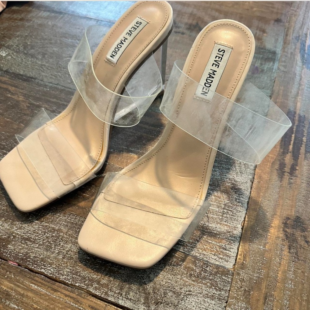 STEVE MADDEN CLEAR BLOCK HEELS